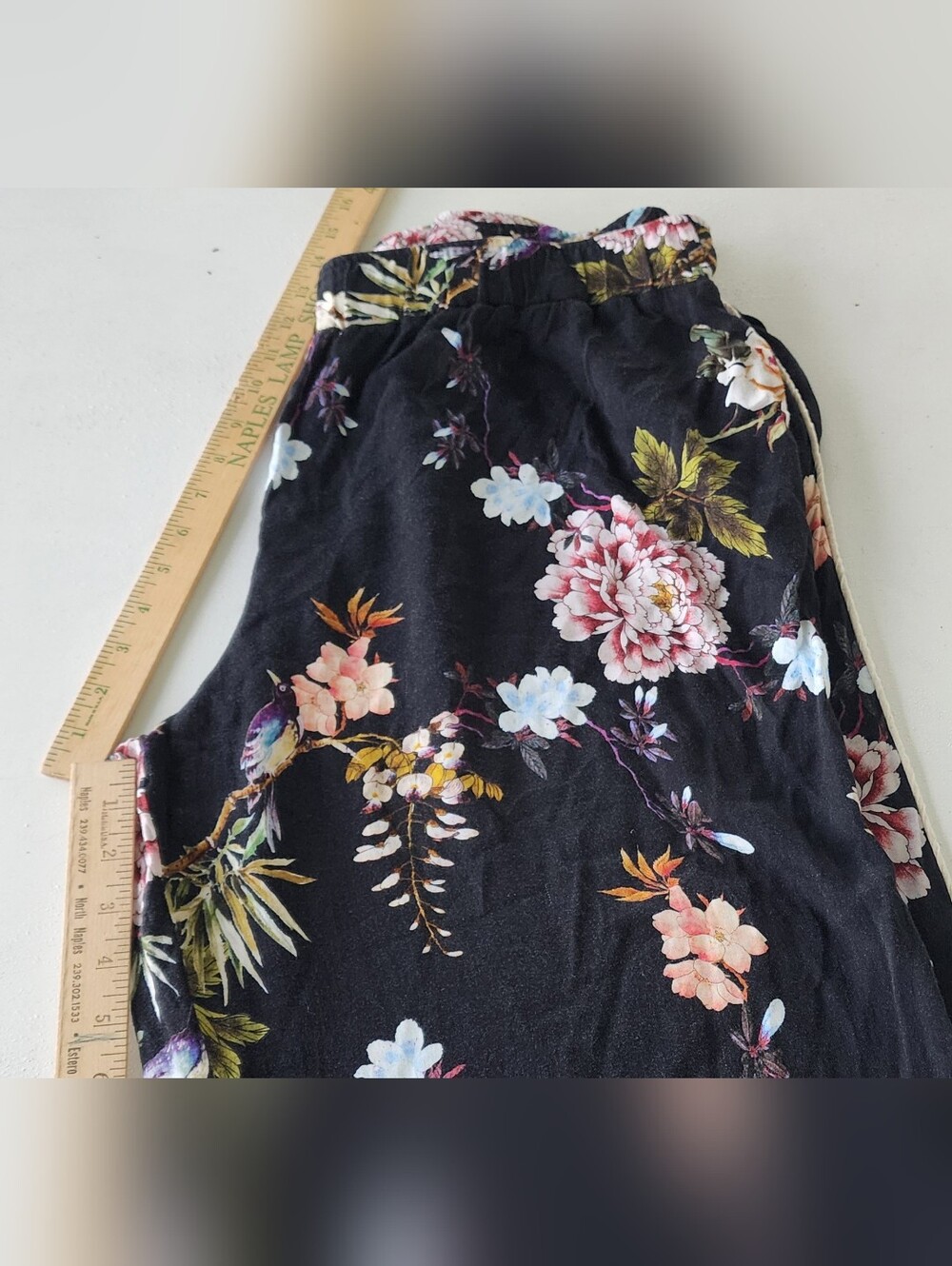Johnny Was Black Floral Wide-Leg Pull-On Pants - Picture 9 of 11